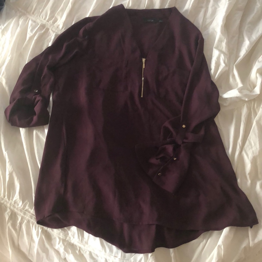 Apt 9. Lg High-Low 3/4 length Sheer Too